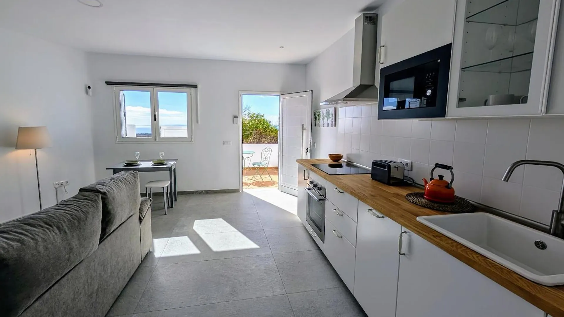 Апартаменты Casa Sol Tu Refugio De Relax En Lanzarote Тиас